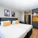 Hotel Staycity Gare De L'est