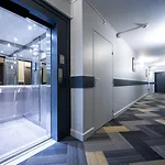 Staycity Gare De L'est Hotel Parigi