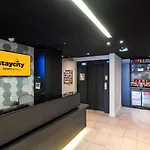 Hotel Staycity Gare De L'est Parigi