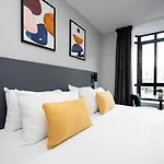 Hotel Staycity Gare De L'est 3*