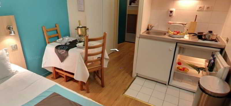 Staycity Gare De L'est Hotel 3*