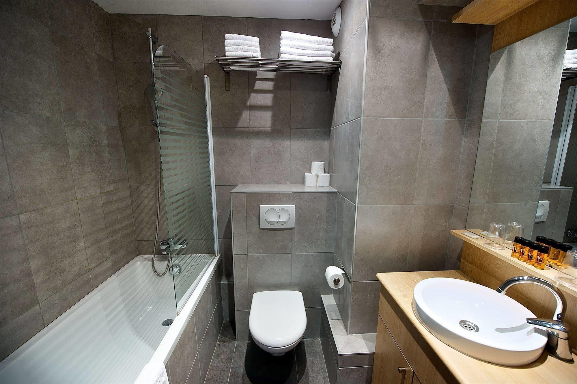 Staycity Gare De L'est Aparthotel Parigi